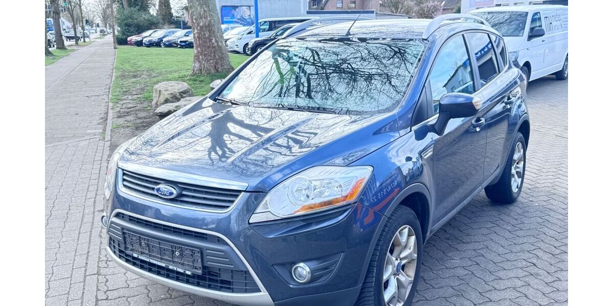 Ford Kuga 218.000 km 3.990 &euro; Ahlen 59227