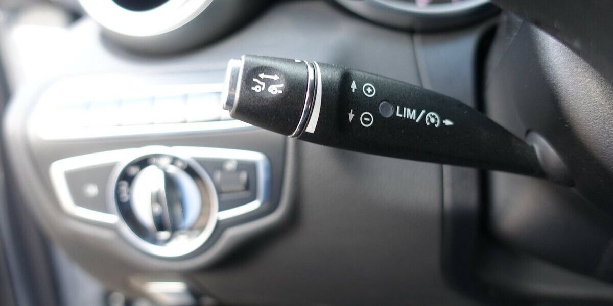 Mercedes-Benz C 250 Lim. 4Matic BlueTEC / d Distr. LED Burmester 175.800 km 18.950 &euro; Neumarkt/OPf 92318