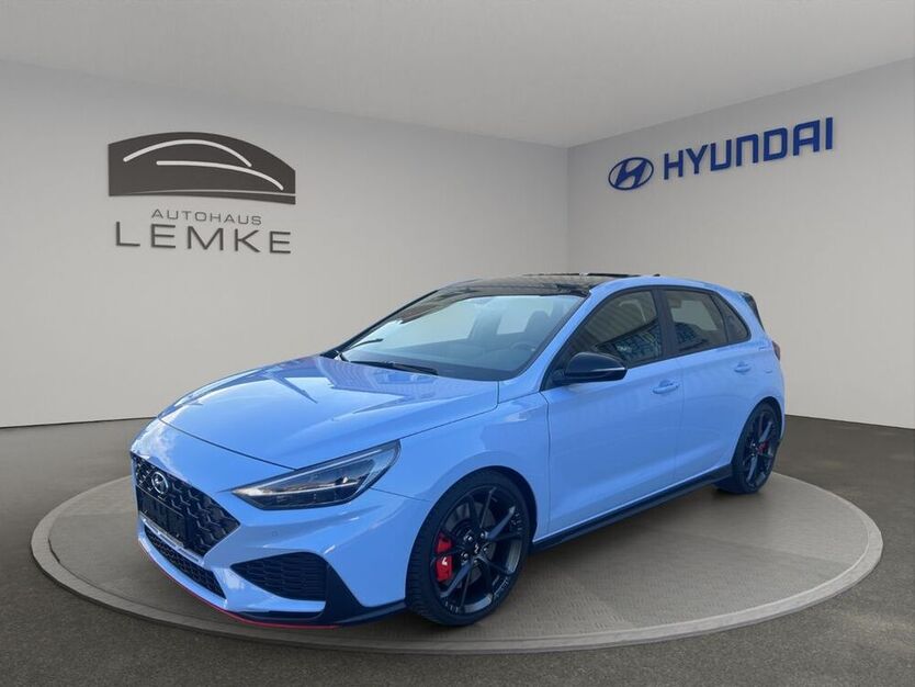 i30