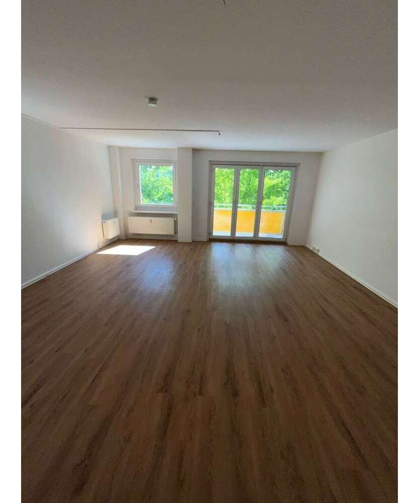 Wohnung zum Mieten in Chemnitz 685 € 126.64 m²