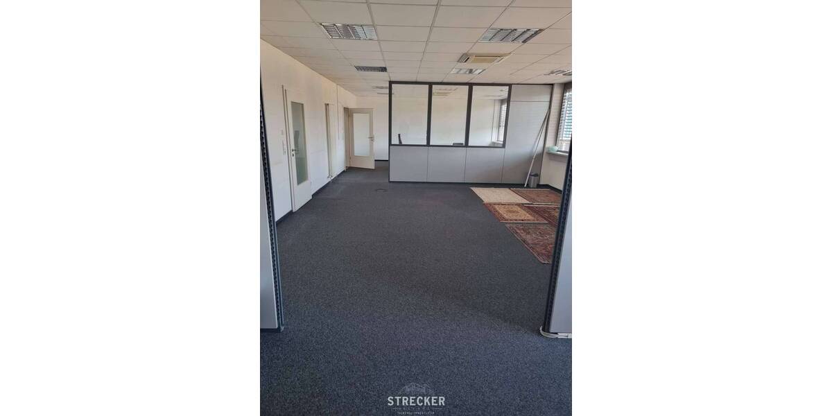 Gewerbeobjekt Bruchsal - 2.350.000&euro; | Angebot:25703401