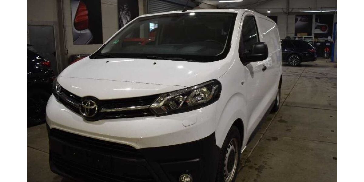 Toyota Proace (Verso) 111.500 km 16.250 &euro; Buchloe 86807