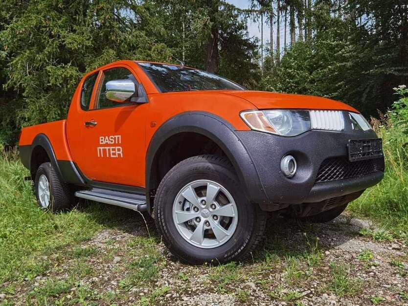 L200