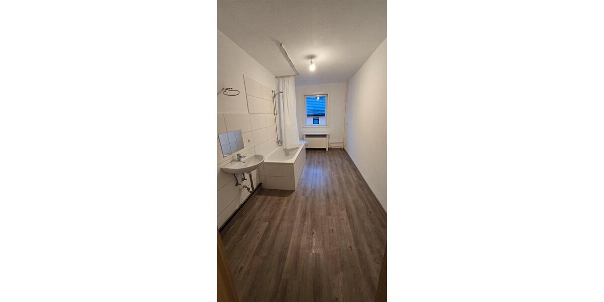 Etagenwohnung Ilmenau - 4 Zimmer, 120 m&sup2;, 679&euro; | Angebot:26425563