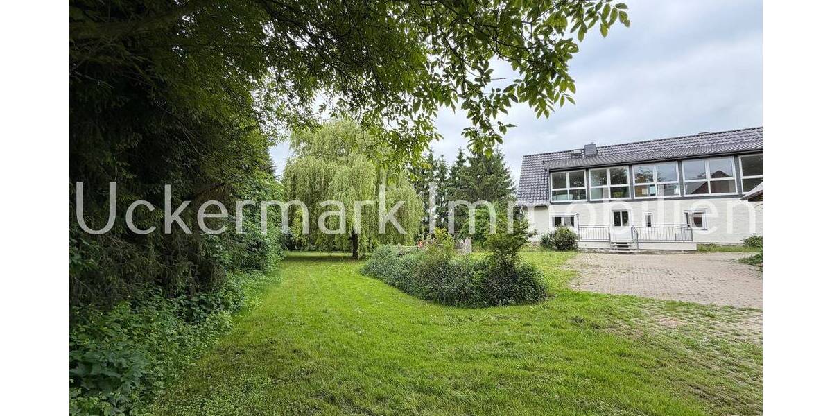 Einfamilienhaus Woldegk Bredenfelde - 8 Zimmer, 220 m&sup2;, 369.000&euro; | Angebot:26788101