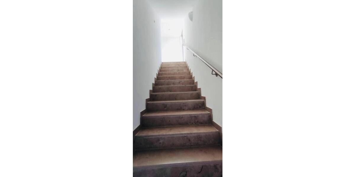 Einfamilienhaus Gevenich - 6 Zimmer, 160 m&sup2;, 1.600&euro; | Angebot:26624267
