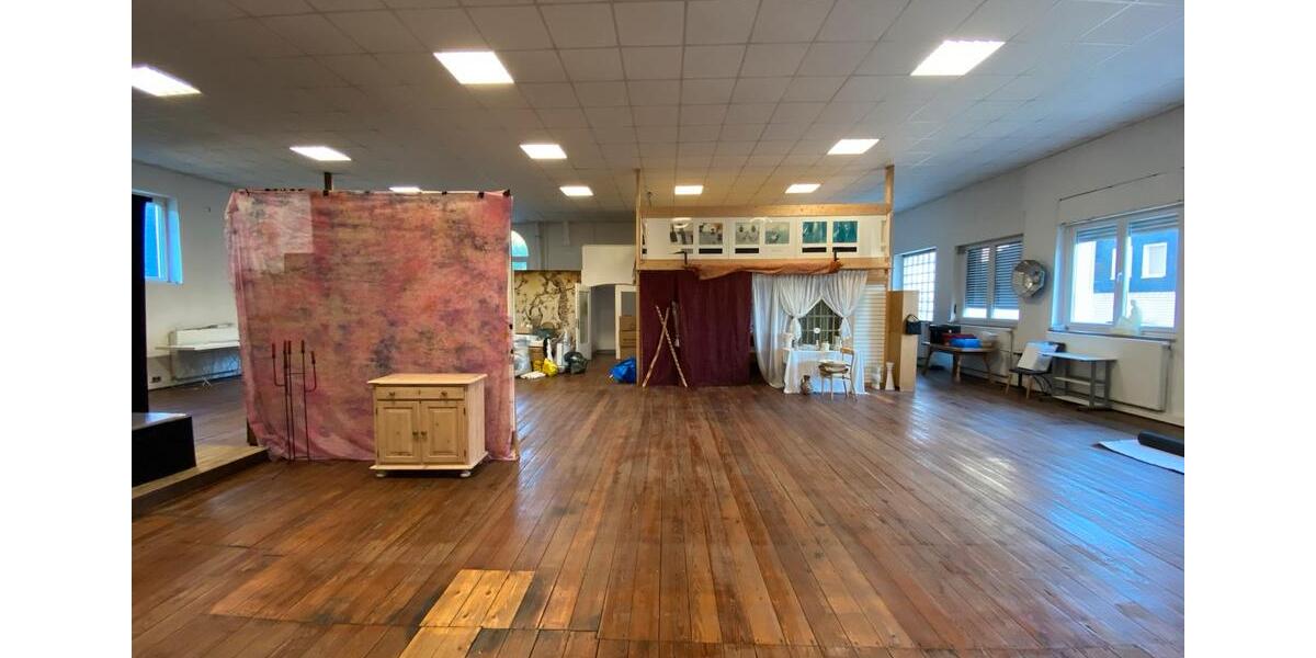 Loft - Studio - Atelier Schwelm - 2 Zimmer, 230 m&sup2;, 800&euro; | Angebot:24943755