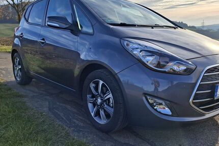 Hyundai ix20 52.000 km 8.990 &euro; Blumberg 78176