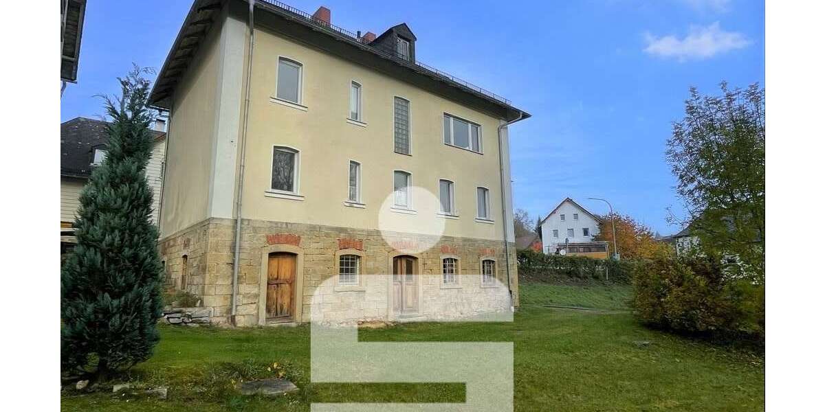 Einfamilienhaus Arzberg - 4 Zimmer, 150 m&sup2;, 55.000&euro; | Angebot:25196722