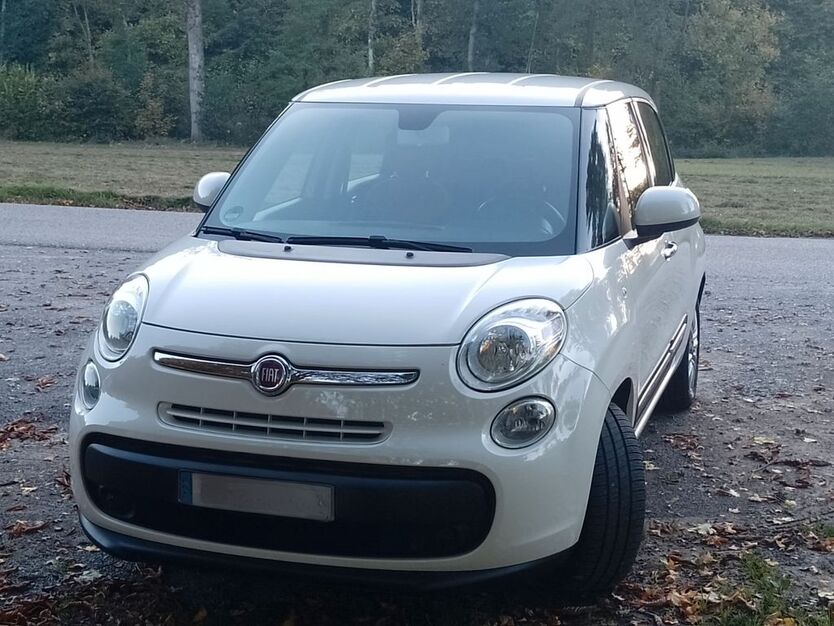 Fiat 500L 98.000 km 6.799 € Untergruppenbach 74199