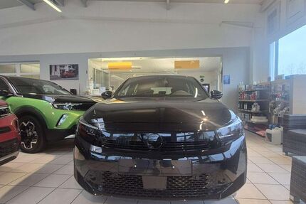 Opel Corsa 14.500 km 17.990 &euro; Neustadt 91413