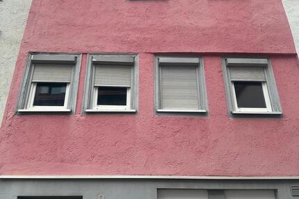 Haus Öhringen - 10 Zimmer, 140 m&sup2;, 299.999&euro; | Angebot:25256814