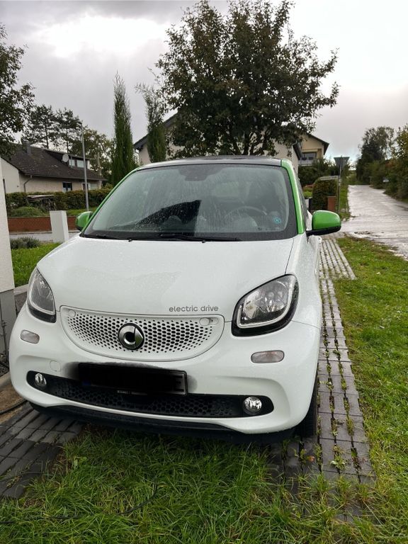 Smart ForFour 64.000 km 8.500 € Horrweiler 55457