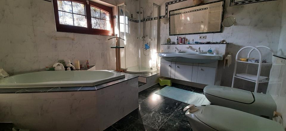 Idyllisch gelegenes Landhaus Mehrgenerationshaus, 2 Wohneinheiten zimmer