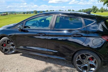 Ford Fiesta 39.500 km 22.900 &euro; Mindelheim 87719