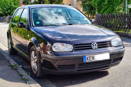 VW Golf 220.000 km 750 &euro; Kelheim 93309