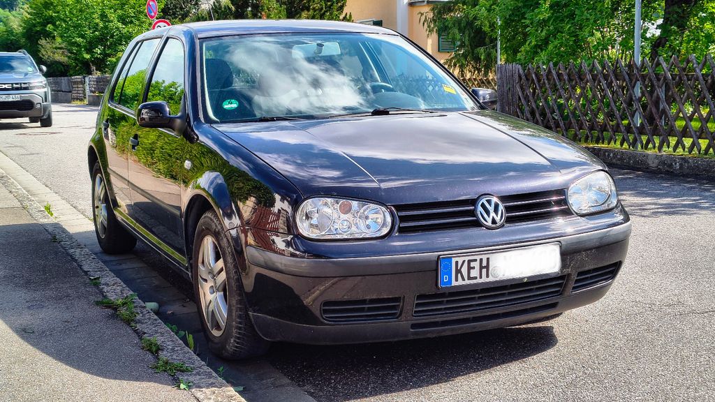 VW Golf 220.000 km 750 &euro; Kelheim 93309