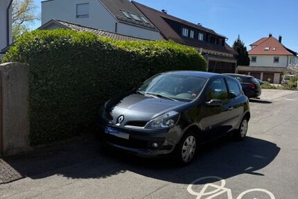 Renault Clio 197.000 km 2.400 &euro; Meersburg 88709