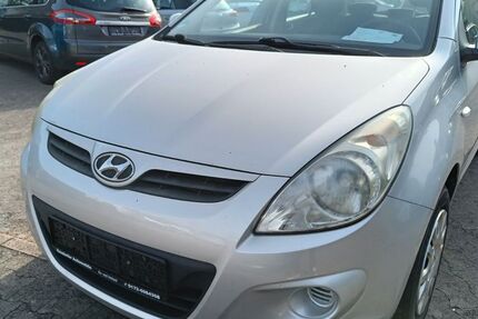 Hyundai i20 225.000 km 1.800 &euro; ensdorf 66806