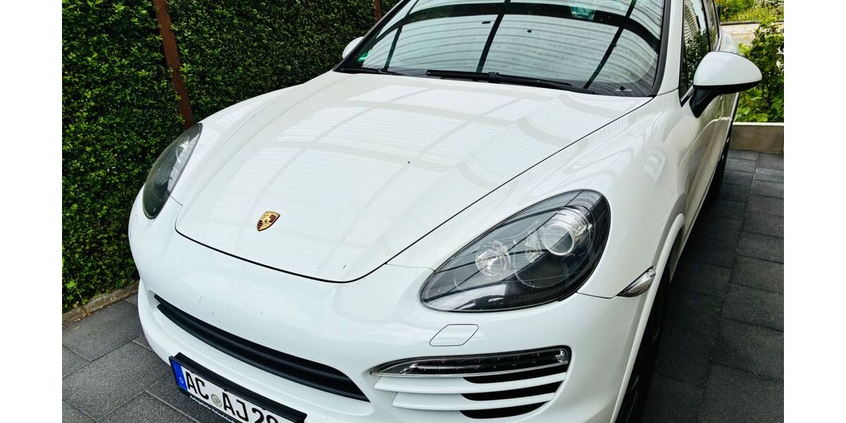Porsche Cayenne 201.000 km 22.490 &euro; Stolberg 52222