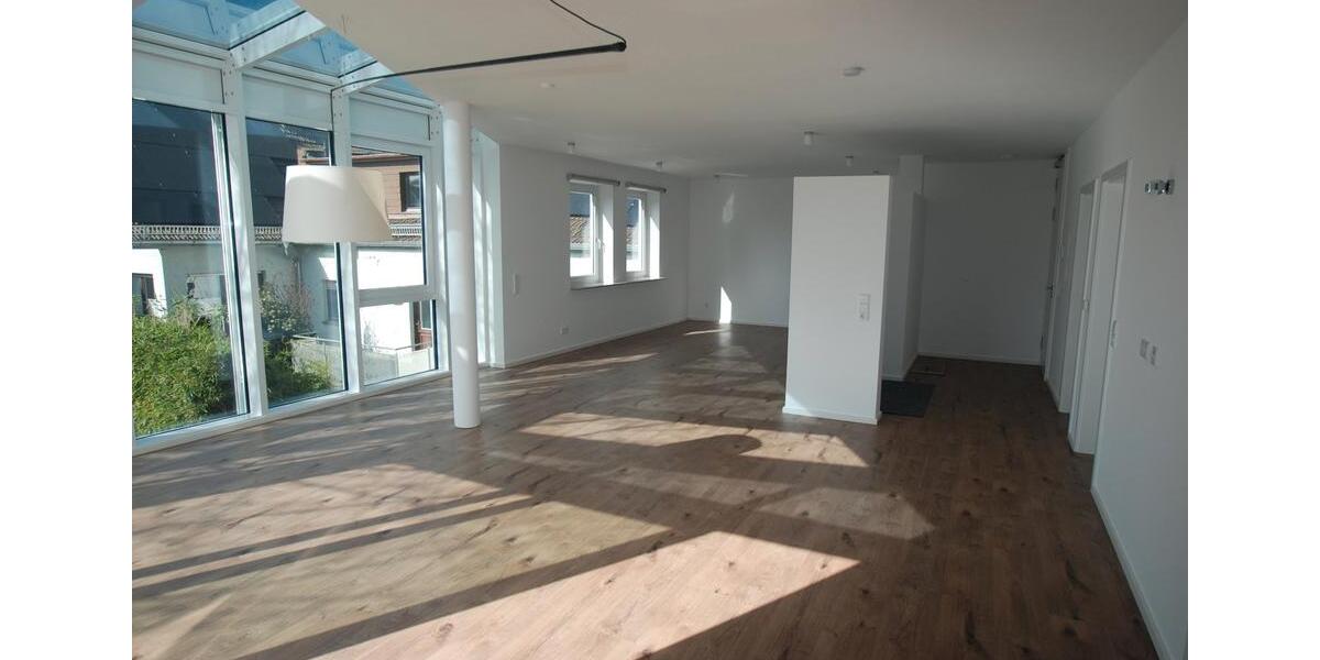 Etagenwohnung Mainz Laubenheim - 4 Zimmer, 136 m&sup2;, 1.995&euro; | Angebot:26316571