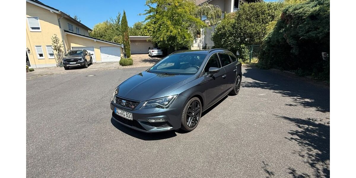 Seat Leon 90.850 km 17.599 &euro; Bergisch Gladbach 51429