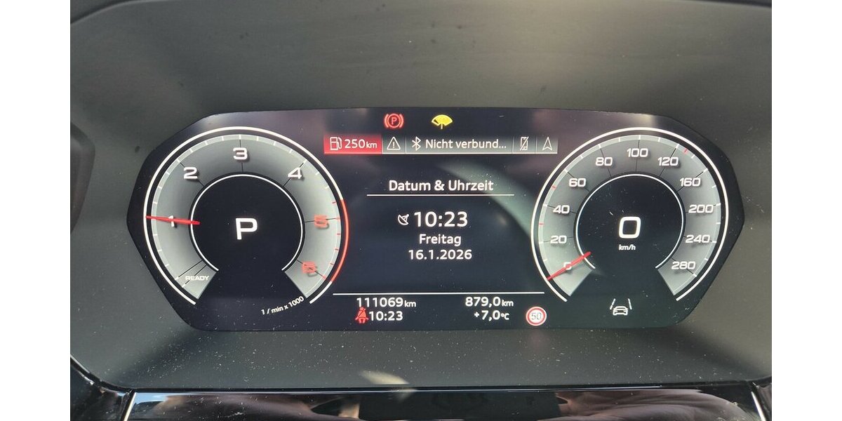 Audi A3 35 TDI advanced Rückfahrkamera, Virtual Cockpit 111.100 km 19.990 &euro; Rodgau 63110