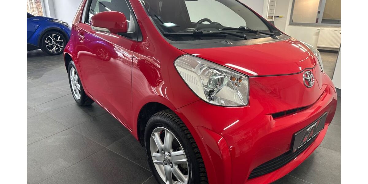Toyota IQ 40.300 km 7.900 &euro; Stolberg 52224