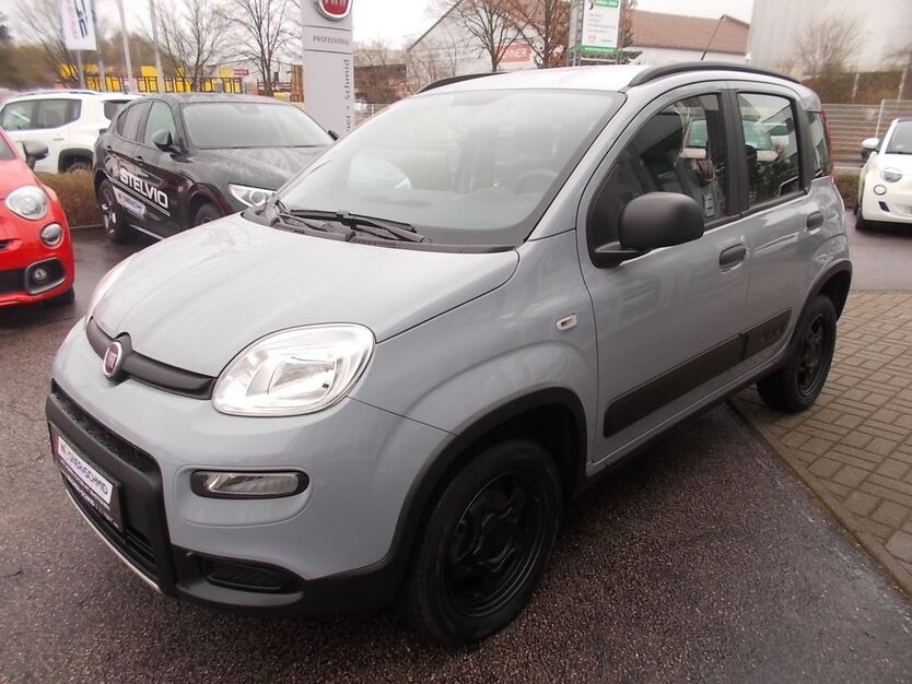 Fiat Panda 31.200 km 14.590 € Waldheim 04736