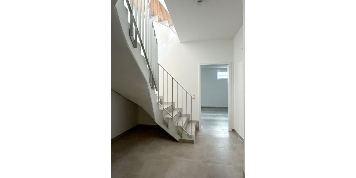 Maisonettenwohnung Leipzig - 4 Zimmer, 176 m&sup2;, 2.499&euro; | Angebot:26277914