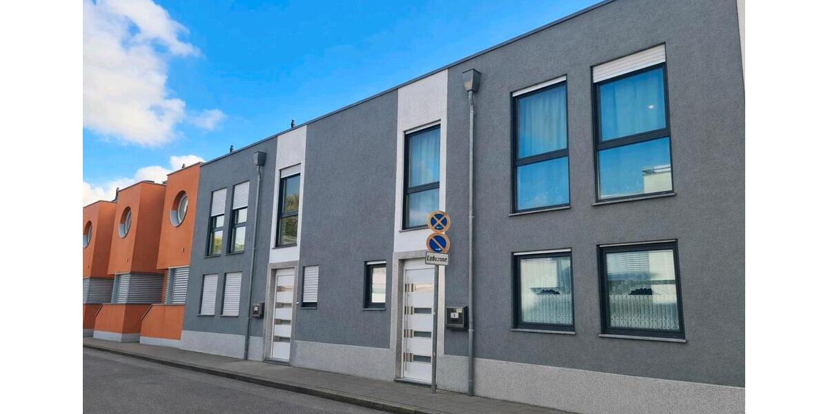 Reihenhaus Köln Mülheim - 3 Zimmer, 72 m&sup2;, 350.000&euro; | Angebot:24751745