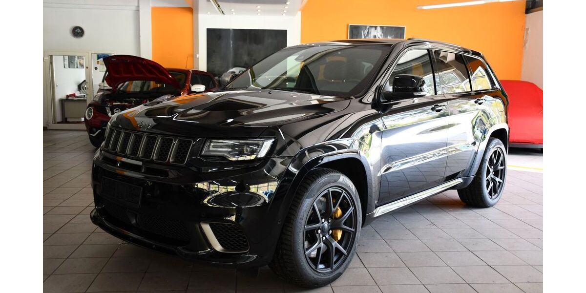 Jeep Grand Cherokee 18.300 km 82.500 &euro; Eisenberg 07607