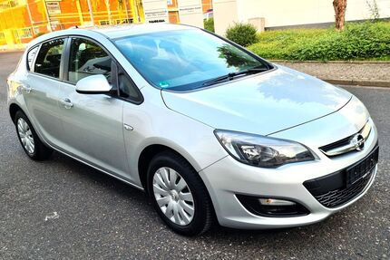 Opel Astra 146.500 km 6.990 &euro; Düsseldorf 40589