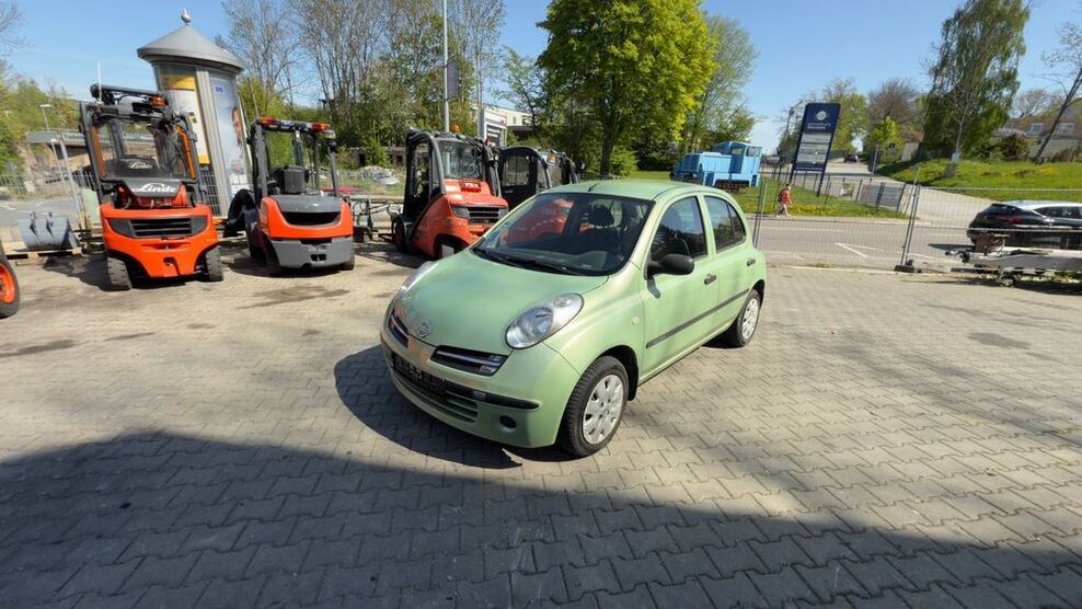Nissan Micra 177.221 km 599 € Chemnitz 09131
