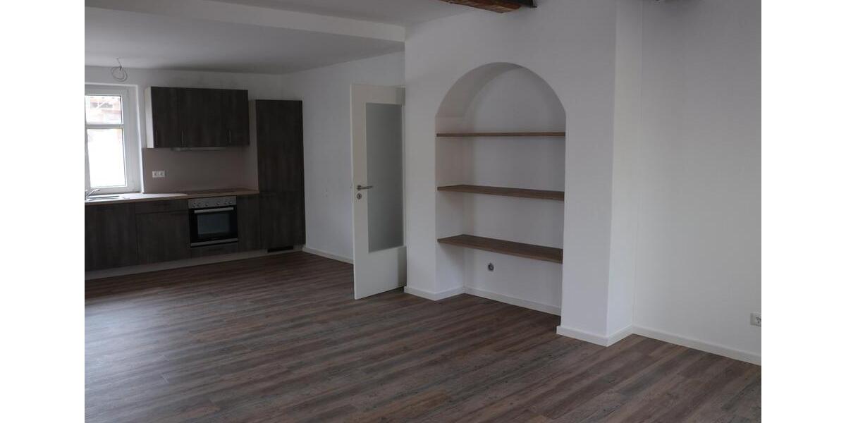 Erdgeschoßwohnung Windischeschenbach - 2 Zimmer, 88 m&sup2;, 890&euro; | Angebot:26300297