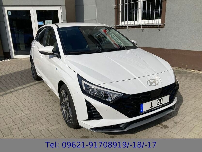 i20