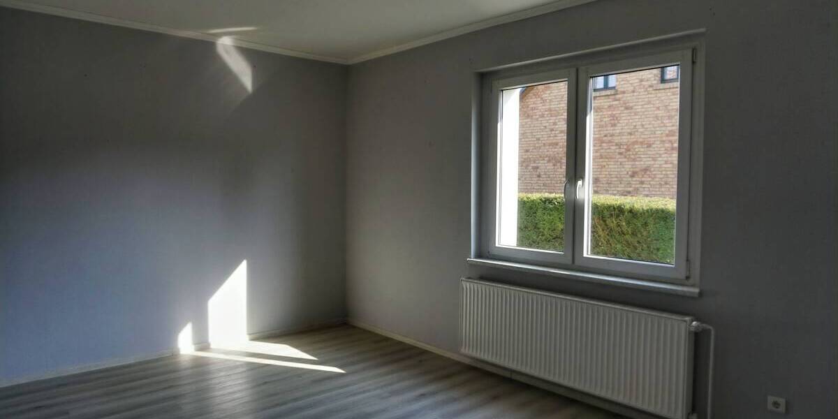 Mehrfamilienhaus, Wohnhaus Löcknitz - 8 Zimmer, 158 m&sup2;, 190.000&euro; | Angebot:25686168
