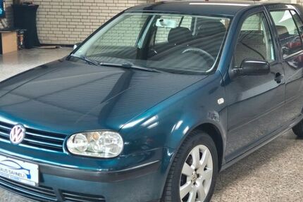VW Golf