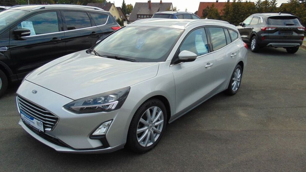 Ford Focus 40.941 km 16.590 € Pegnitz 91257