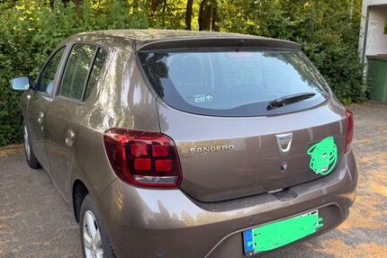 Dacia Sandero 87.000 km 7.699 &euro; Mainz 55127