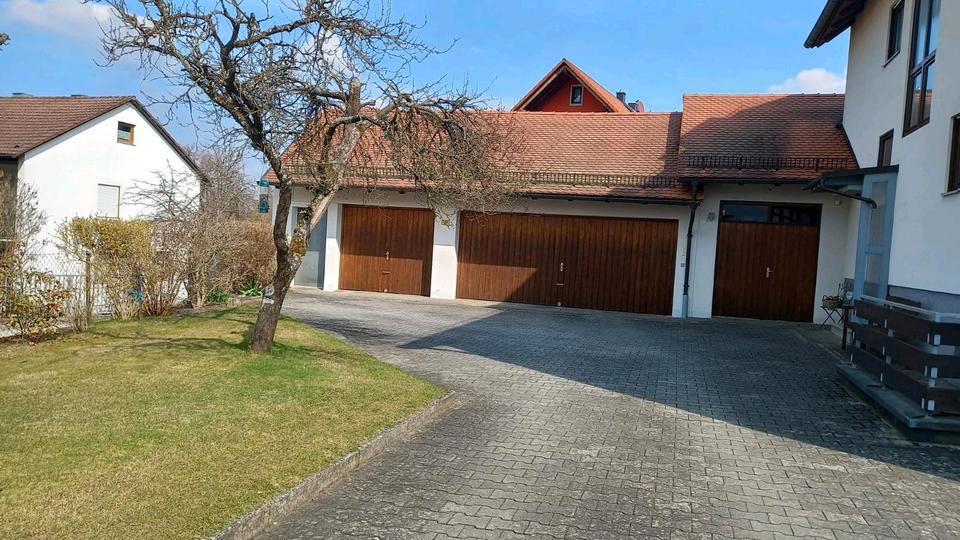 Mehrfamilienhaus, Wohnhaus Burgthann - 11.5 Zimmer, 250 m&sup2;, 720.000&euro; | Angebot:26289118