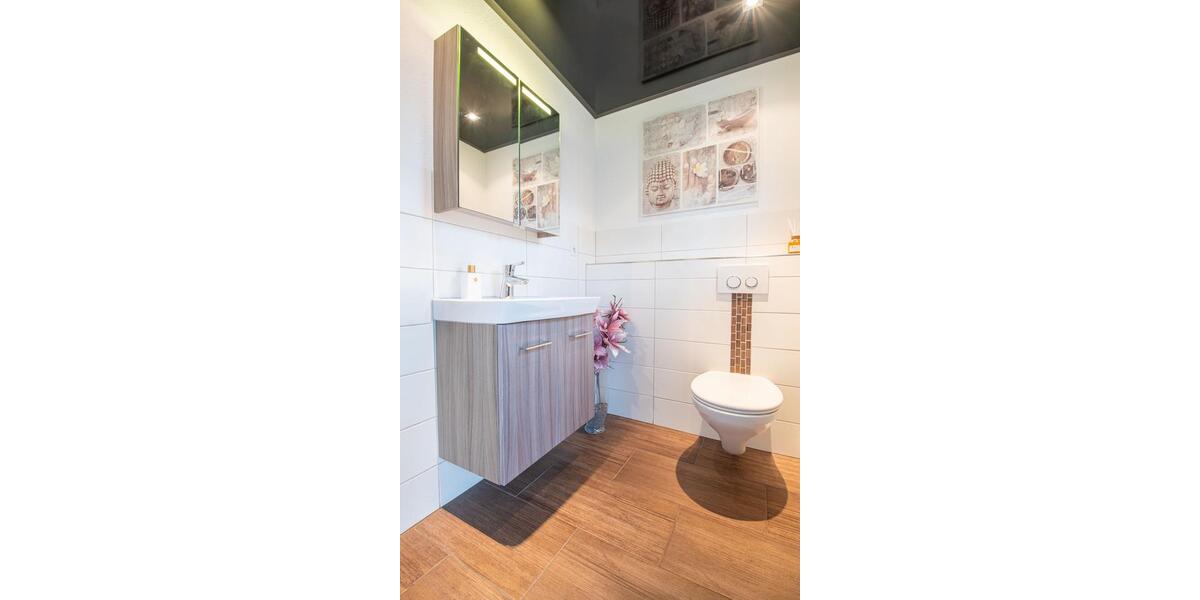 Einfamilienhaus Gerolzhofen - 5 Zimmer, 183 m&sup2;, 2.500&euro; | Angebot:26677316