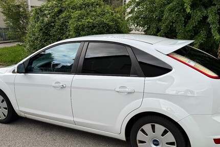 Ford Focus 289.500 km 2.000 € Unterneukirchen 84579