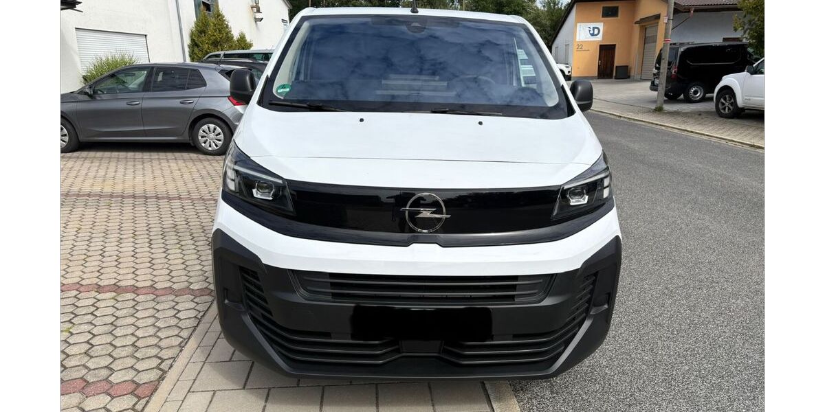 Opel Vivaro 12.500 km 19.499 &euro; Neumarkt 92318