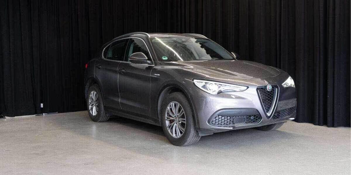 Alfa Romeo Stelvio 58.200 km 29.900 &euro; Reutlingen 72770