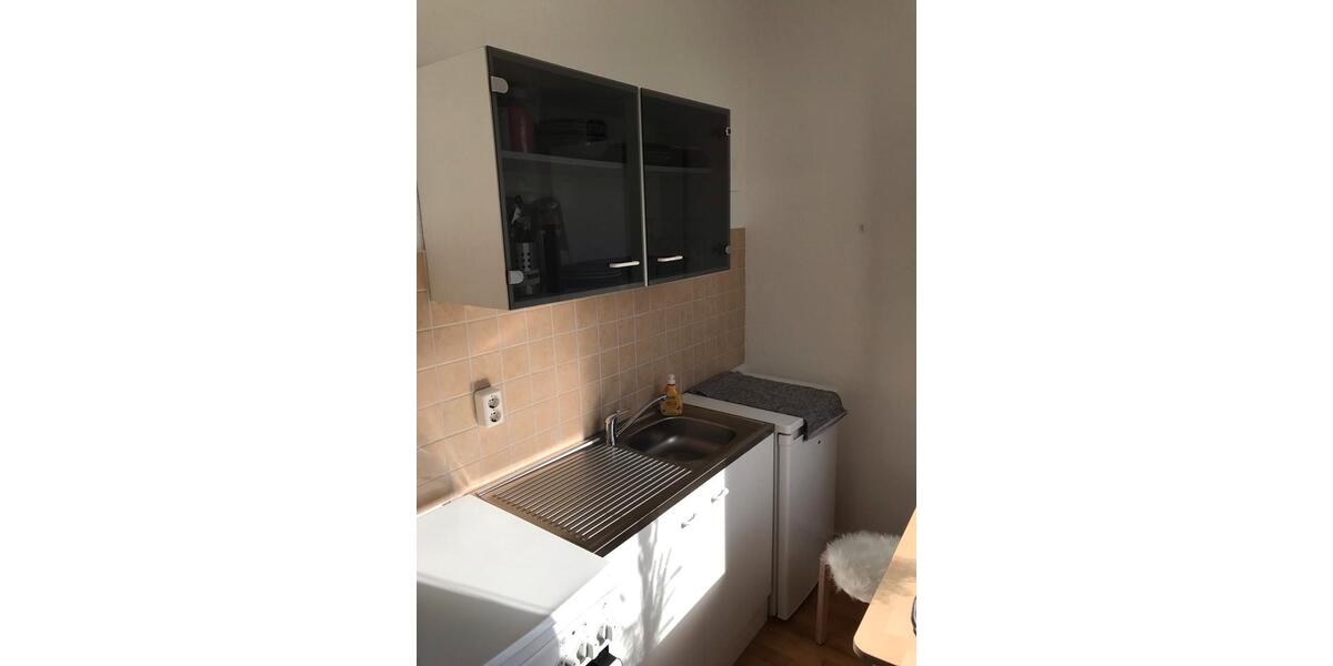 Dachgeschoßwohnung Potsdam Industriegelände - 1 Zimmer, 27 m&sup2;, 965&euro; | Angebot:26273941