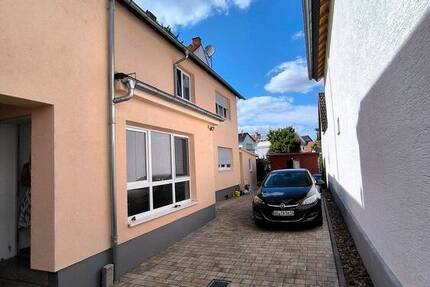 Einfamilienhaus in Astheim.