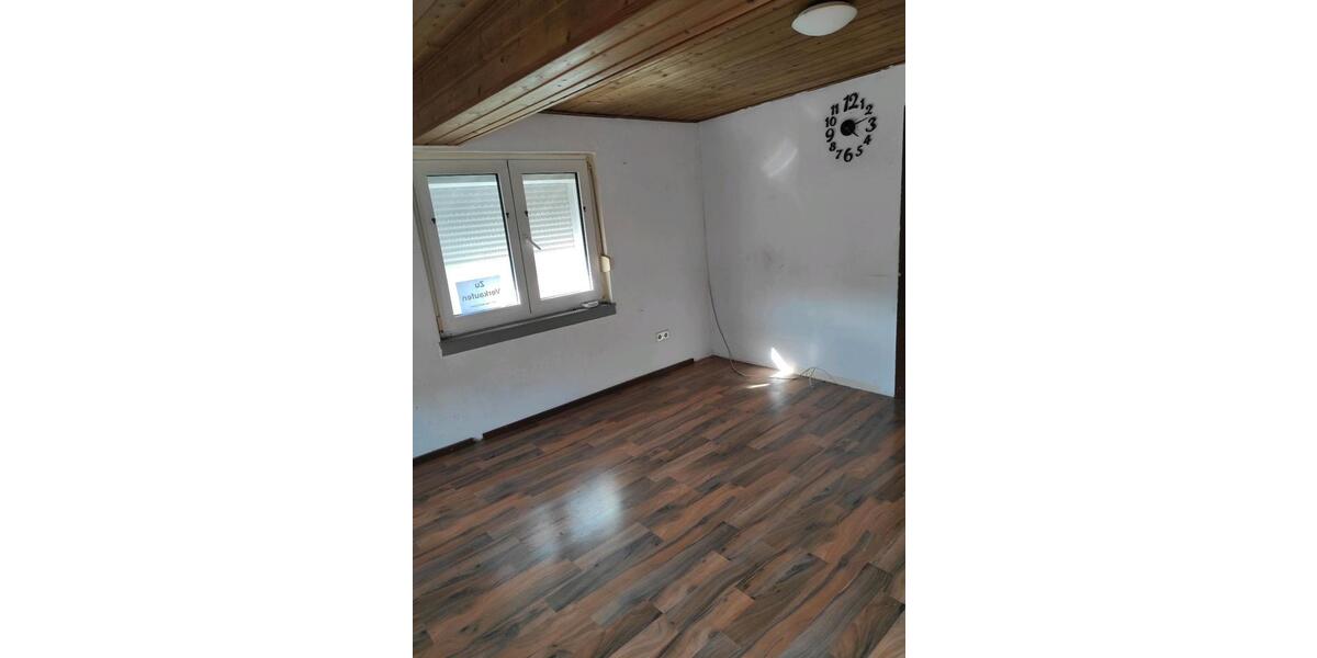 Einfamilienhaus Lindenfels - 6 Zimmer, 144 m&sup2;, 150.000&euro; | Angebot:21823263