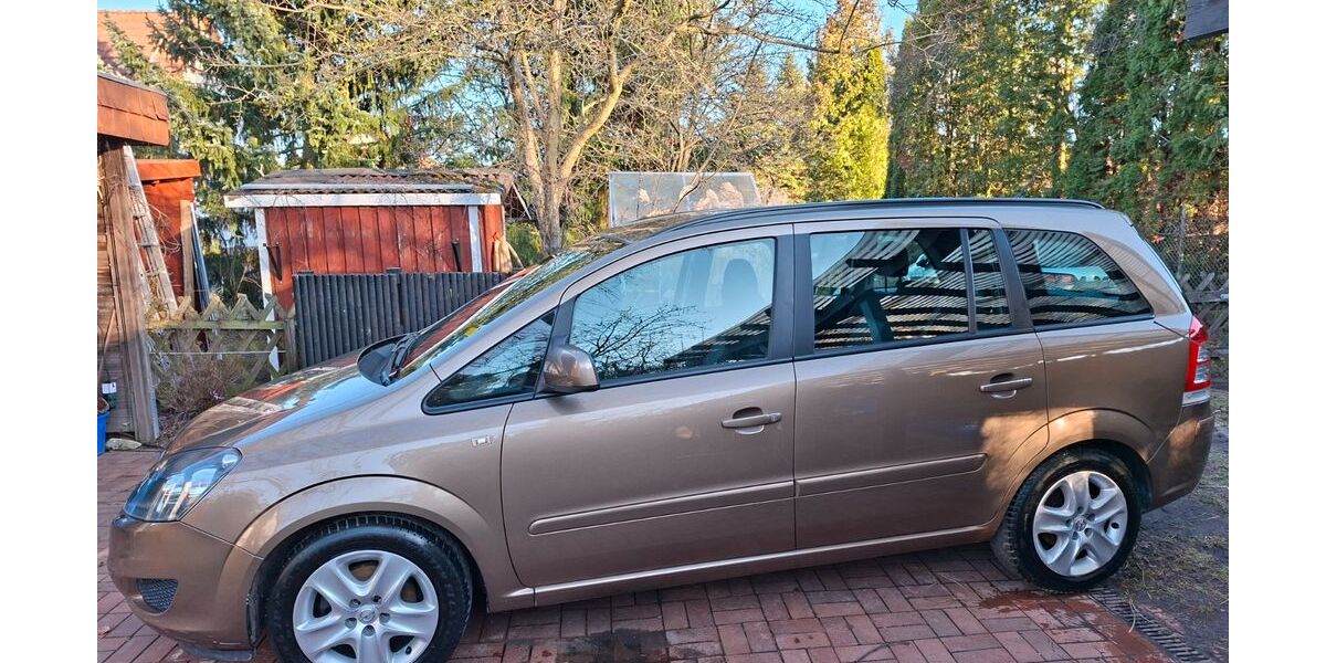 Opel Zafira 207.000 km 3.000 &euro; Michendorf 14552
