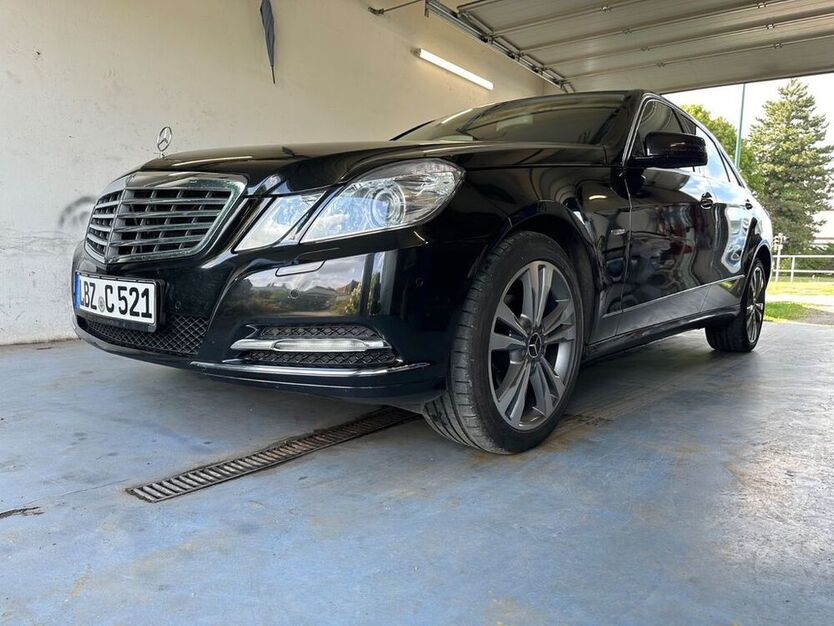 E 220